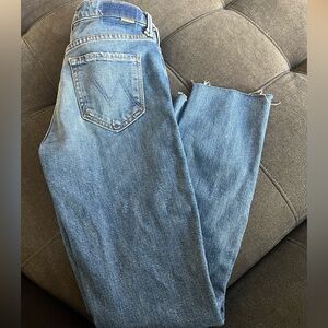 MOTHER The Mid-Rise Dazzler Ankle Step Fray Sz 25